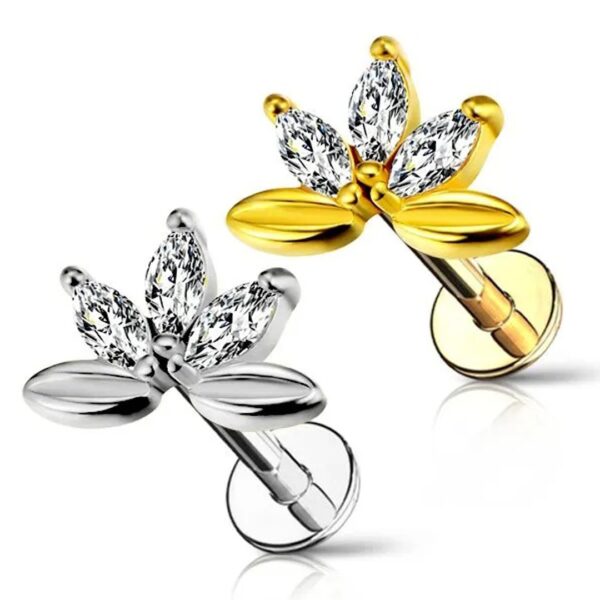 Il S Labret Alba è la scelta perfetta per chi desidera un gioiello elegante, sicuro e di alta qualità. Perfetto per ogni occasione, aggiunge un tocco di luminosità e stile al tuo piercing, diventando un accessorio essenziale nella tua collezione.